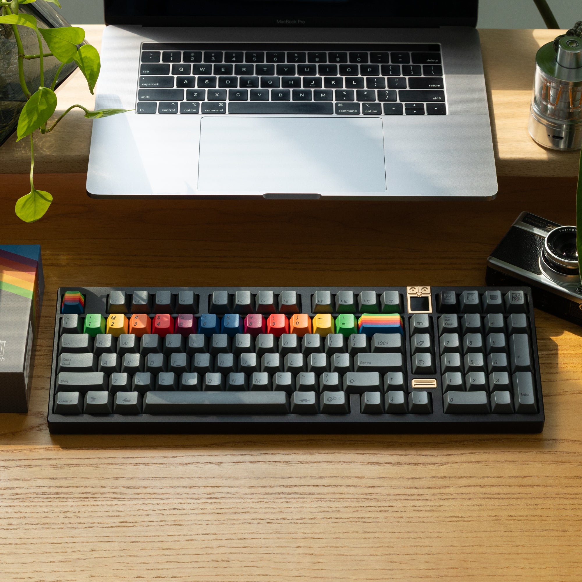 KBDfans Ready to use Athena 1800 with PBTfans 1984 Dark 4