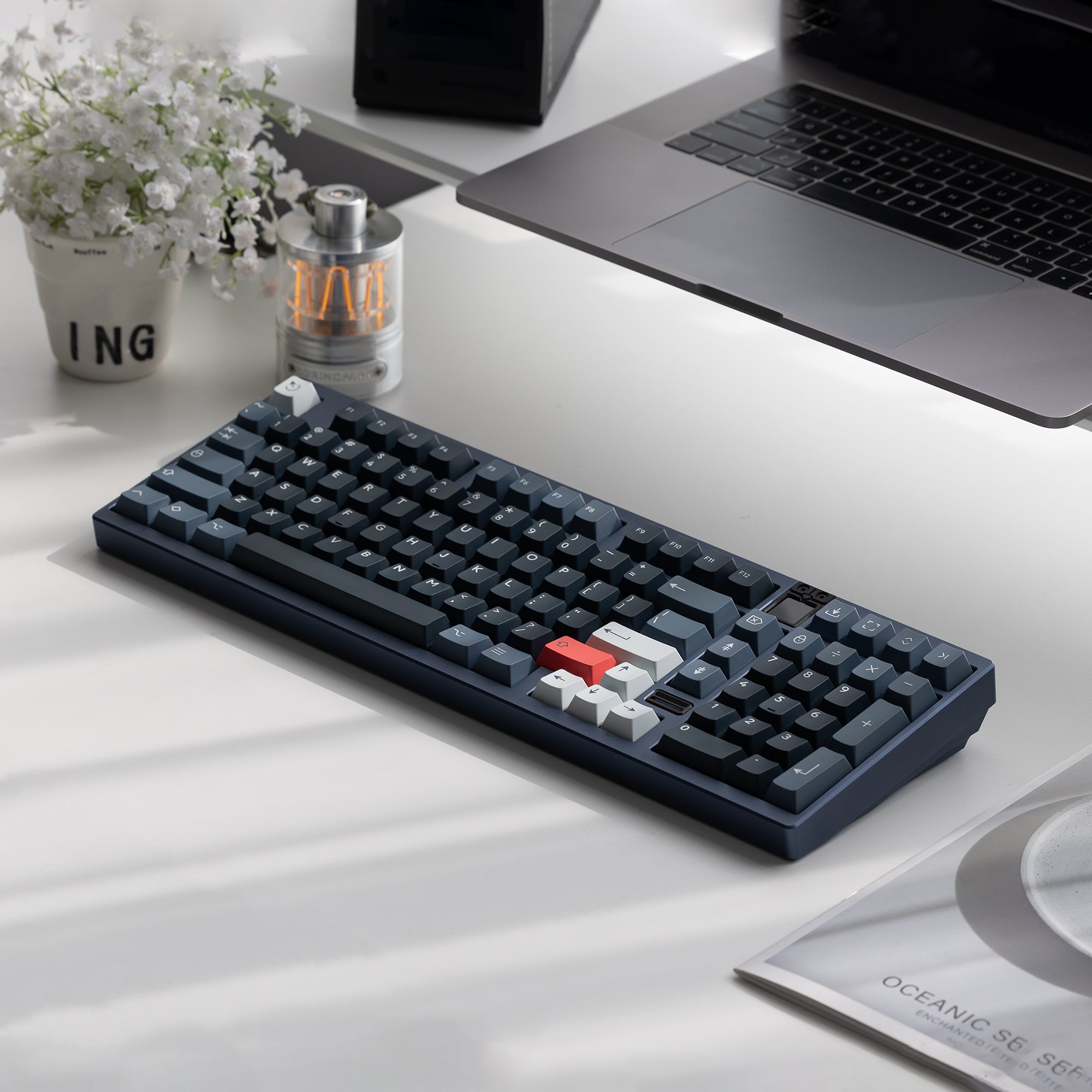 KBDfans Ready to use Athena 1800 with PBTfans Spark R3