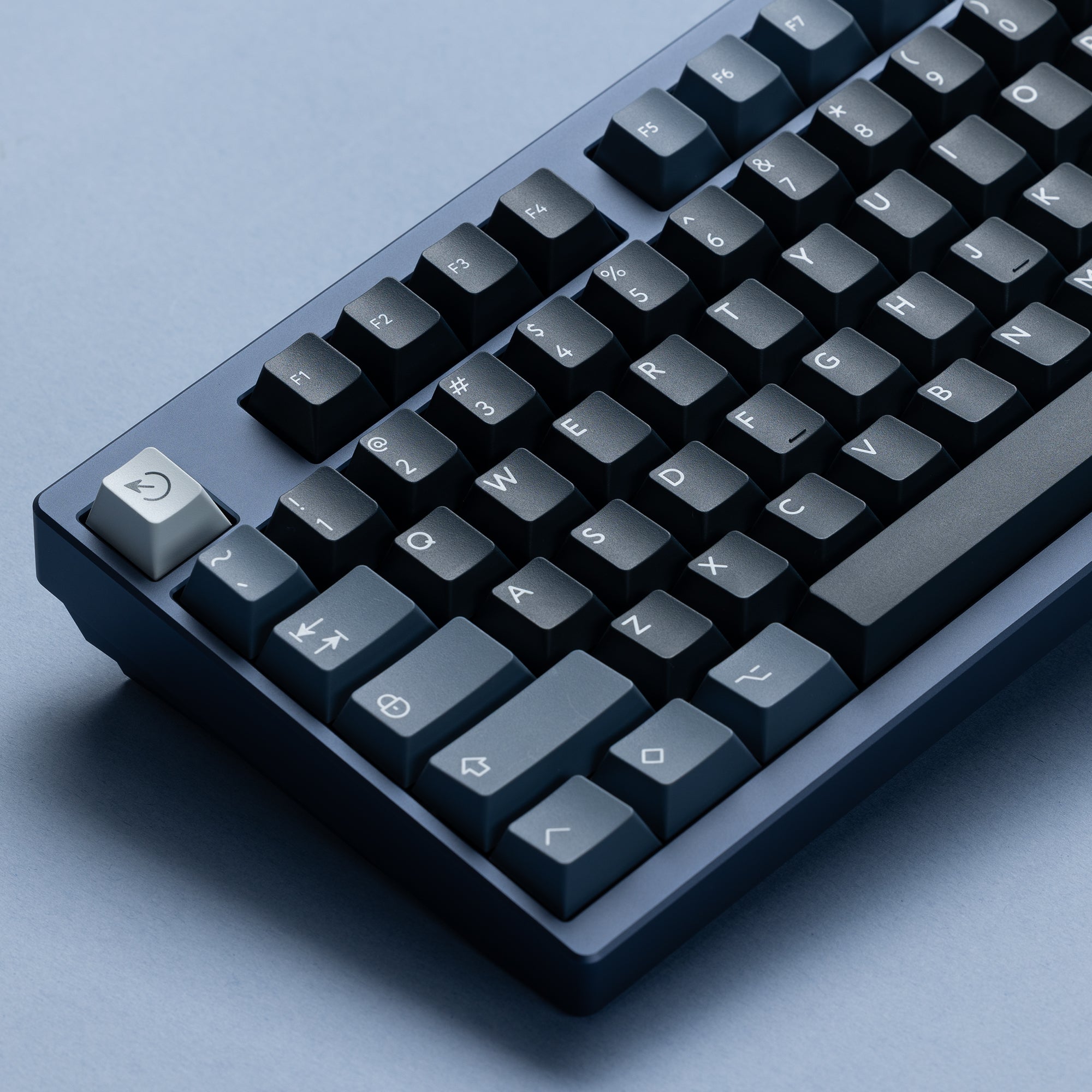 KBDfans Ready to use Athena 1800 with PBTfans Spark R3 5